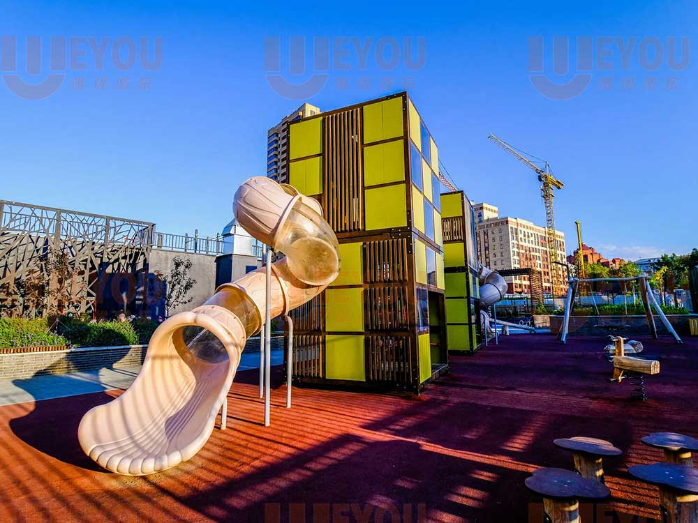 outdoor-playset